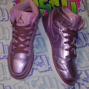 Air Jordan 1 Mid GS "Pink Rose"